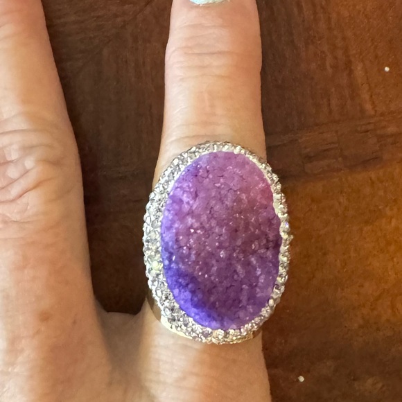Lavender Crystal Geode Rhinestone Inlay, Gold Wide Band Design, Adjustable Ring - Picture 6 of 11
